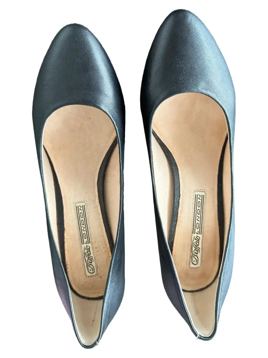 BUFFALO LONDON Pumps Bild 2