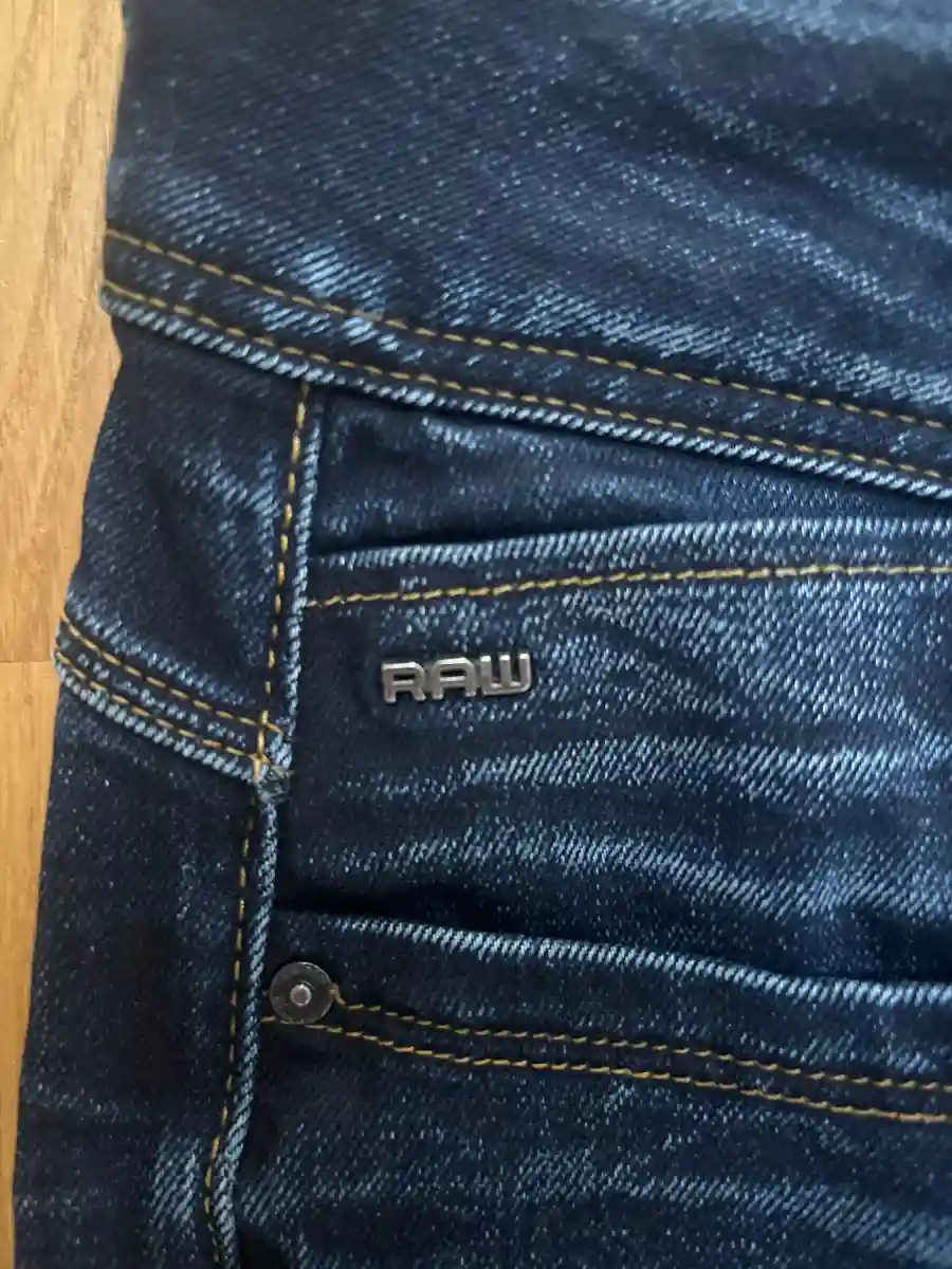 G-STAR RAW Destroyed Jeans Bild 3