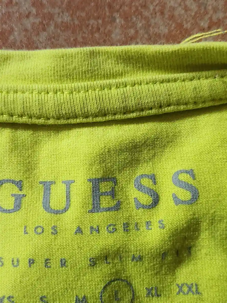 GUESS T-Shirt Bild 5