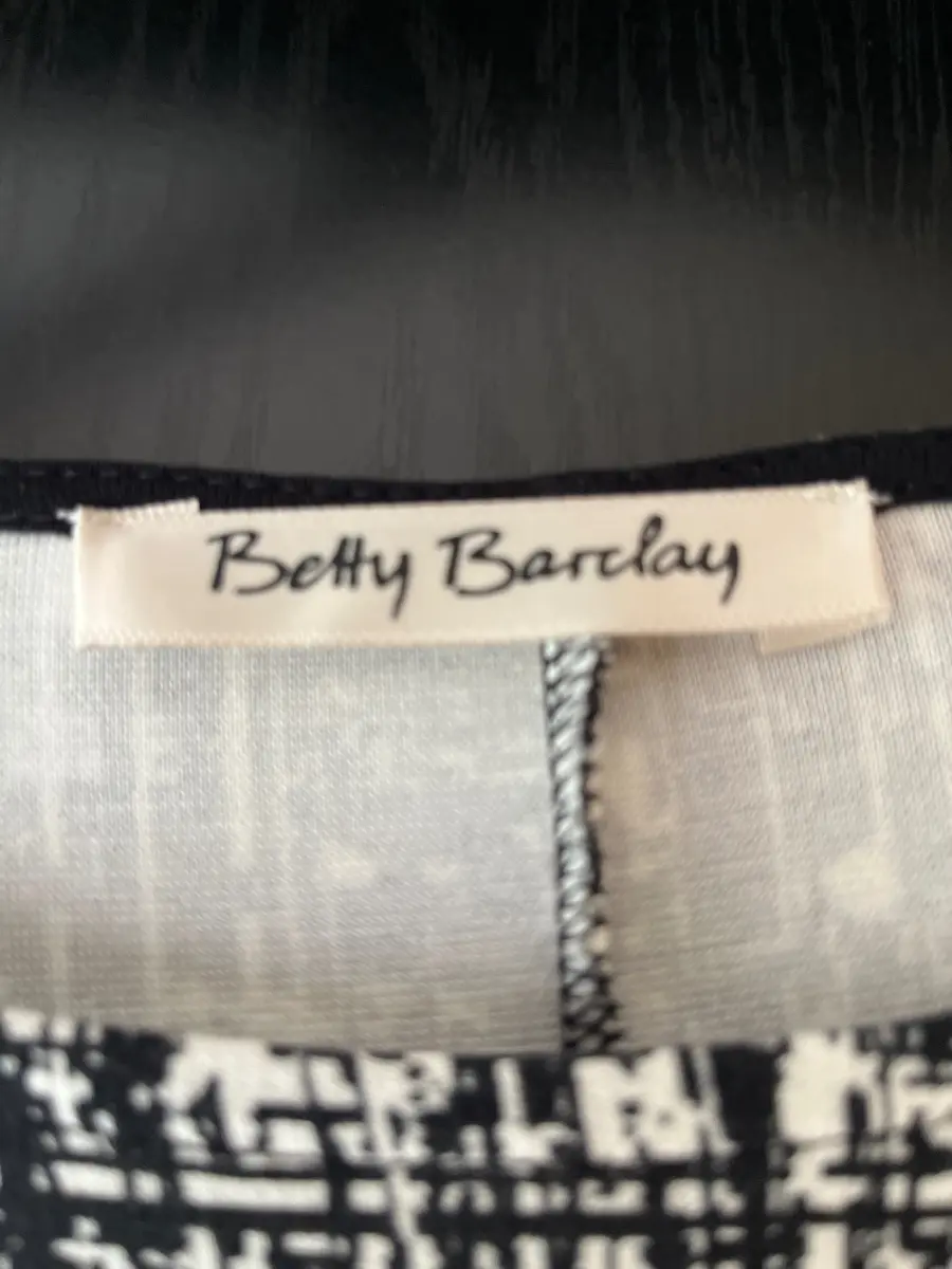 BETTY BARCLAY Strickkleid Bild 6