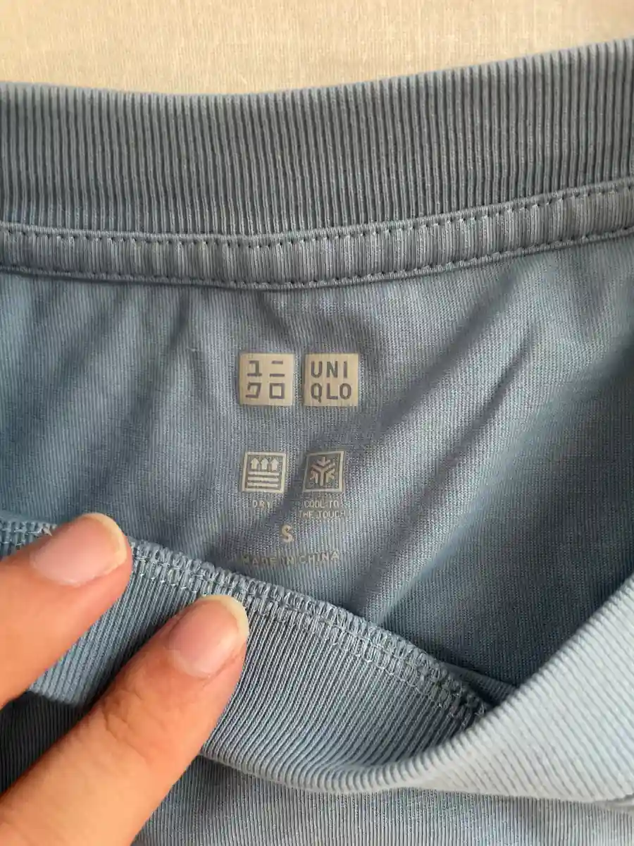 UNIQLO Langarmshirt Bild 2