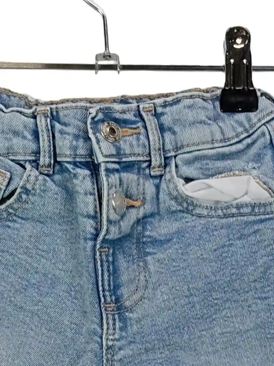 ZARA Destroyed Jeans Bild 2