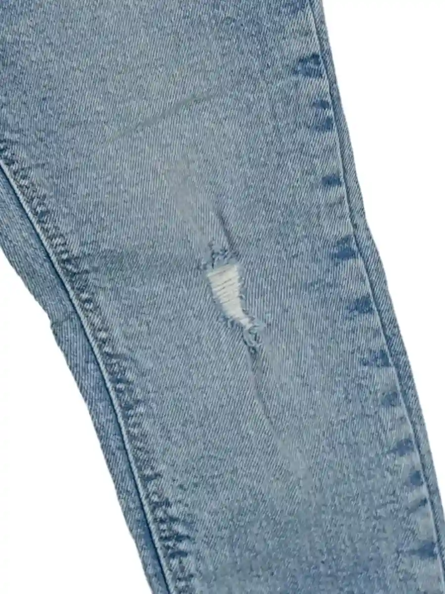 ZARA Destroyed Jeans Bild 4