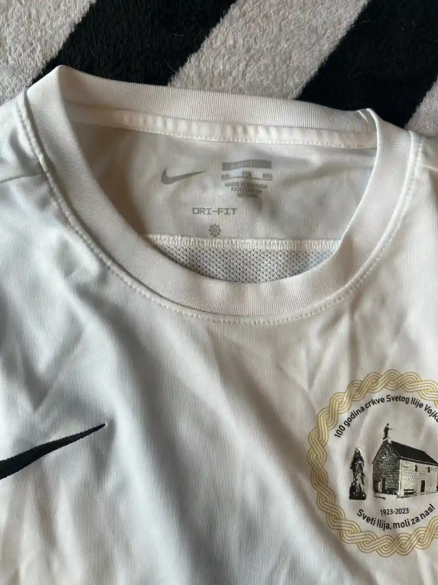NIKE Sport Shirt Bild 4