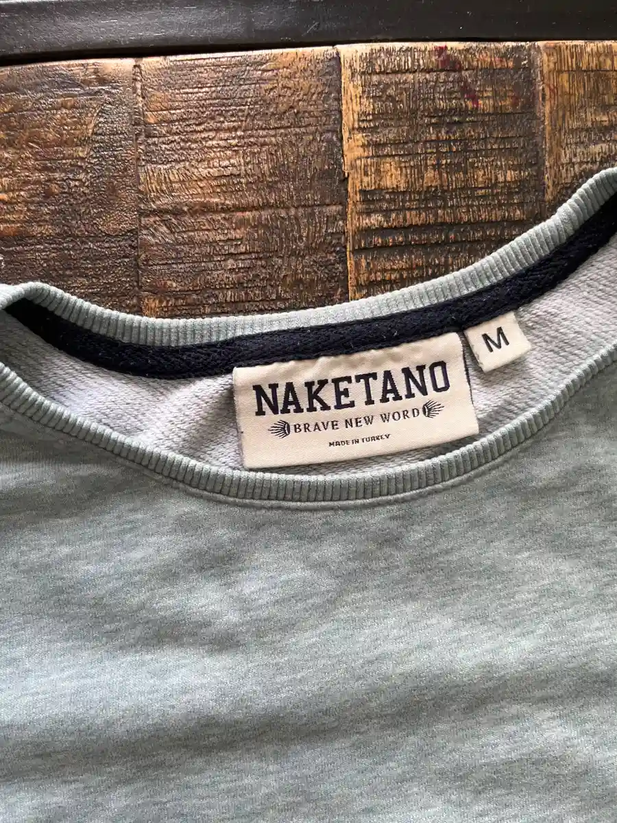 NAKETANO Pullover Bild 5
