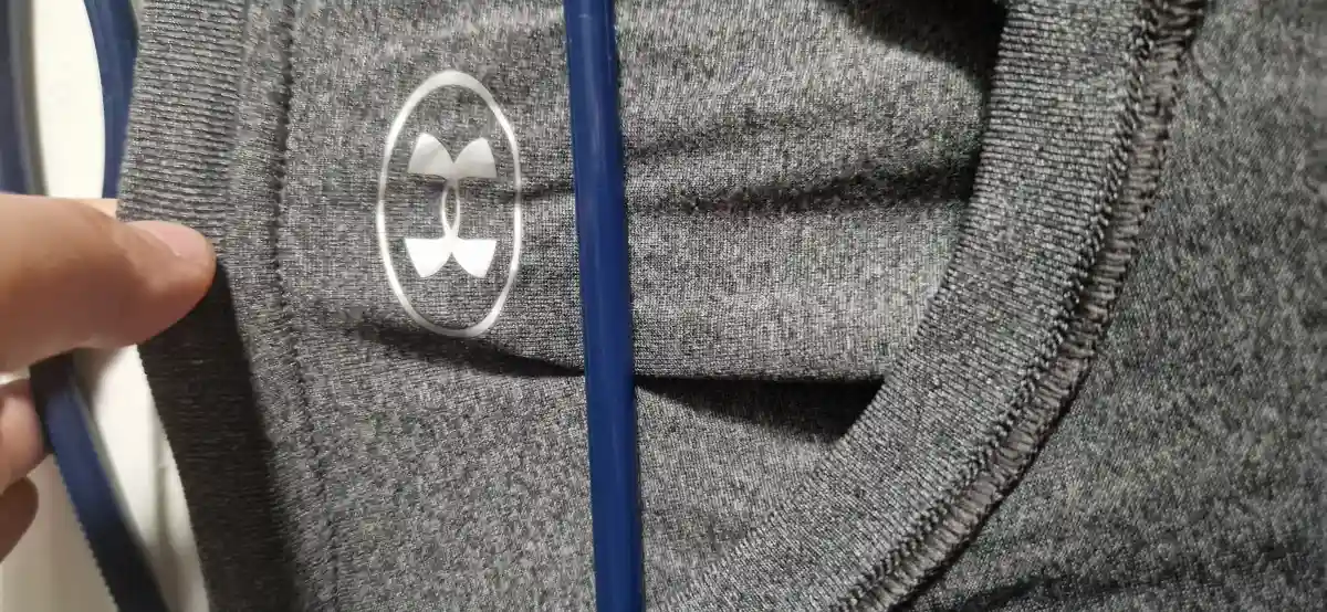 UNDER ARMOUR Sport Shirt Bild 3