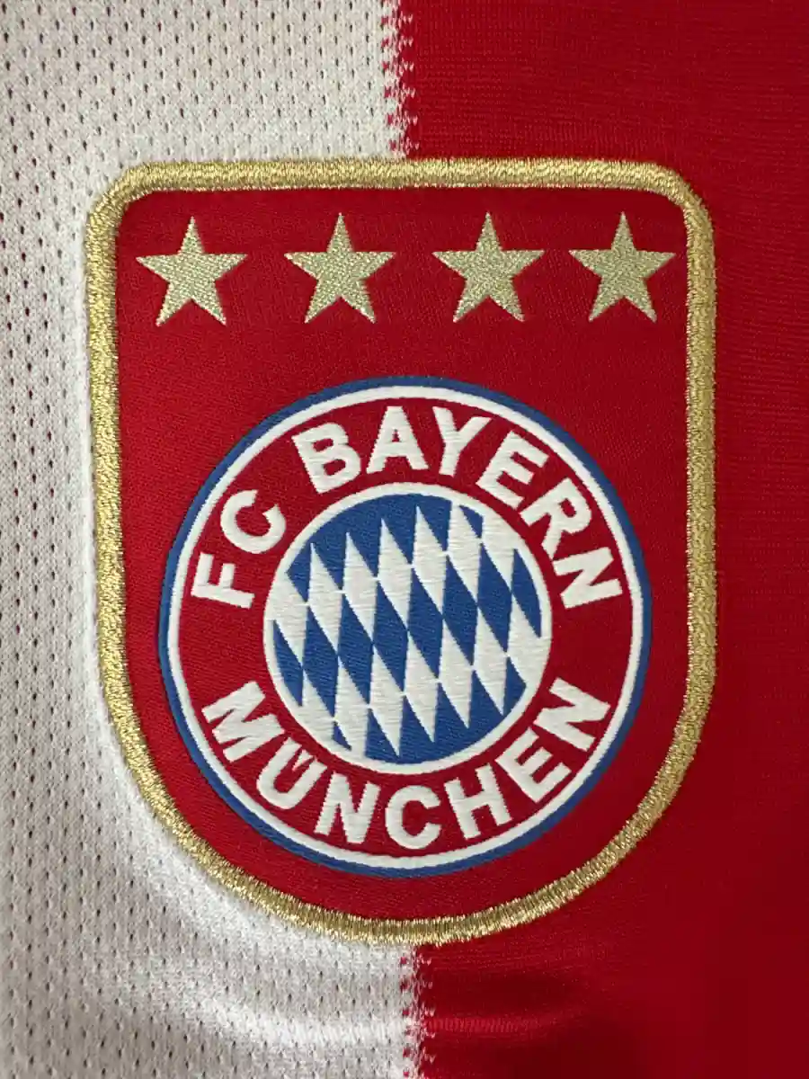 ADIDAS Fußball Trikot Bild 2