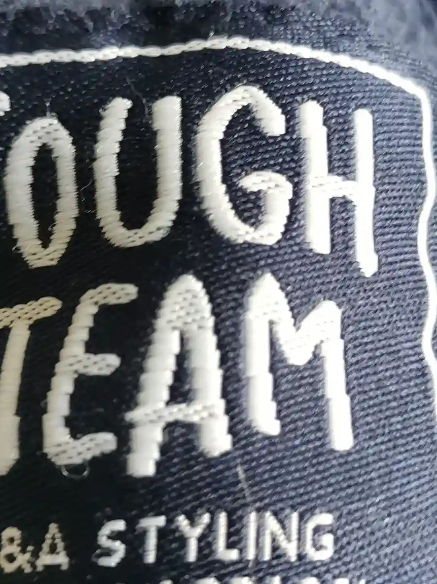 TOUGH TEAM Sweatshirt Bild 7