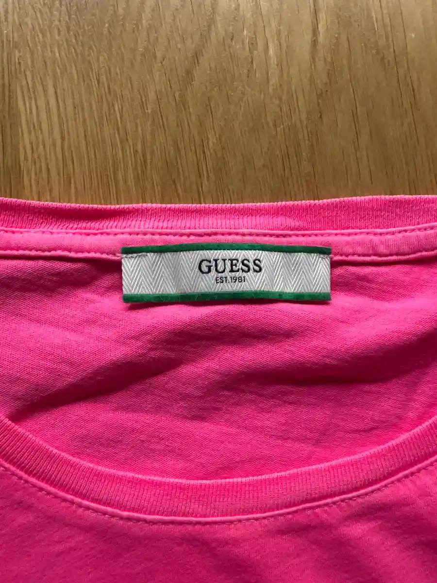 GUESS T-Shirt Bild 4