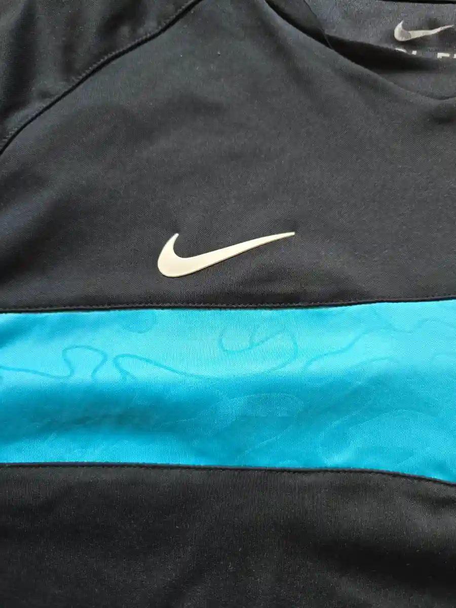 NIKE Fußball Trikot Bild 2