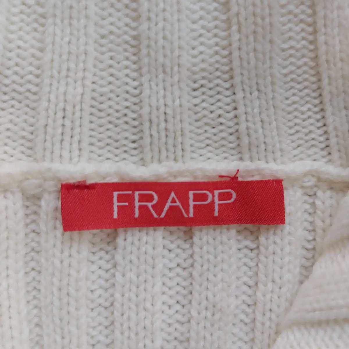 FRAPP Strickjacke Bild 6