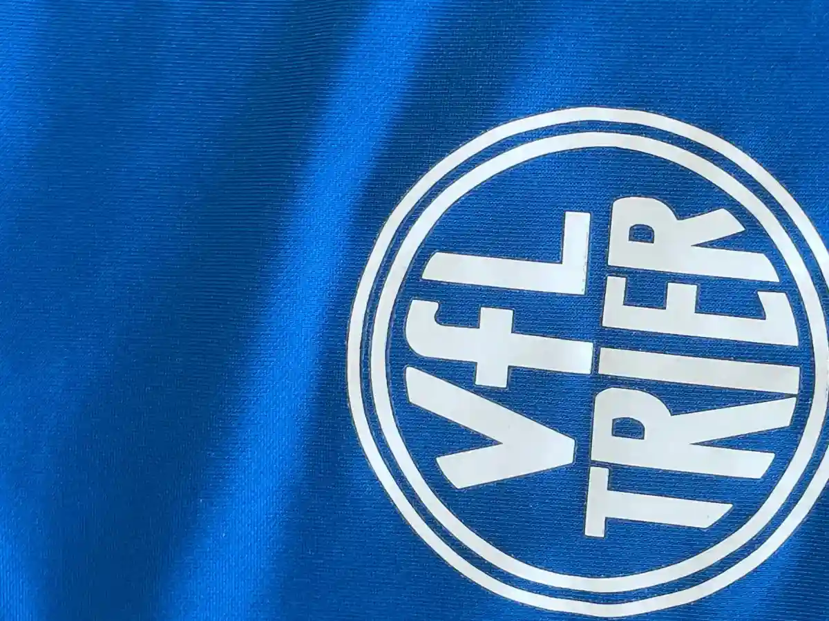 NIKE Fußball Trikot Bild 6