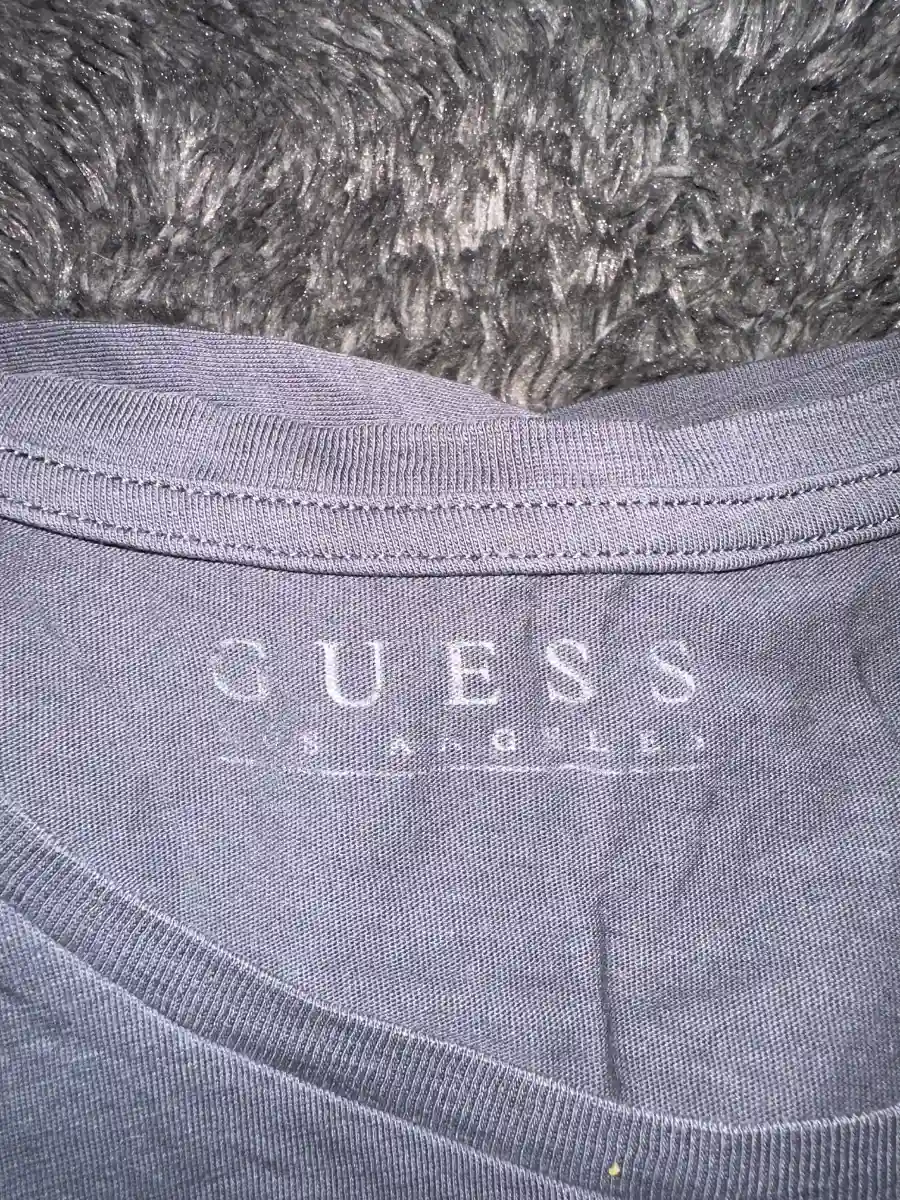 GUESS T-Shirt Bild 4
