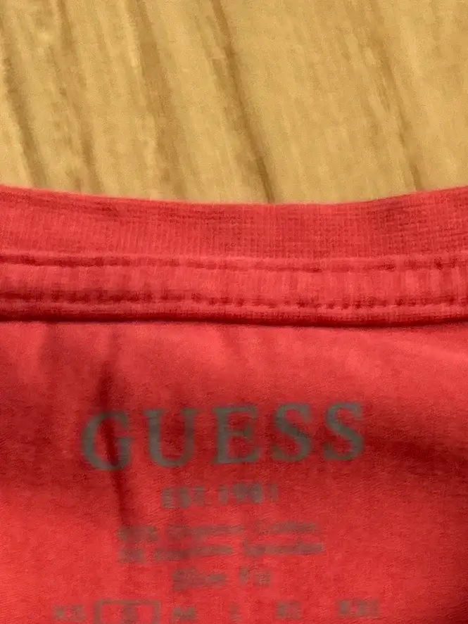 GUESS T-Shirt Bild 6