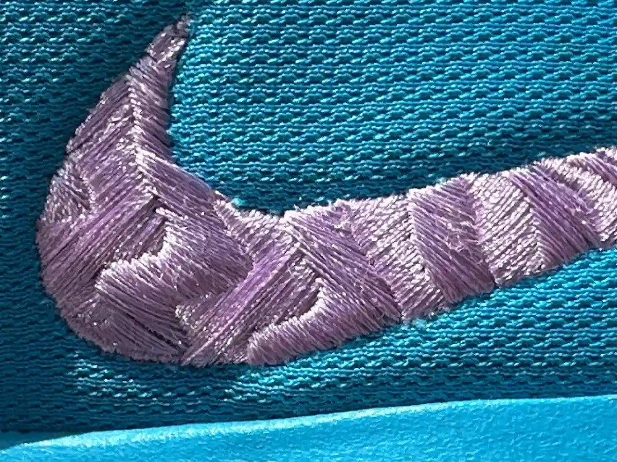 NIKE Basketballschuhe Bild 4