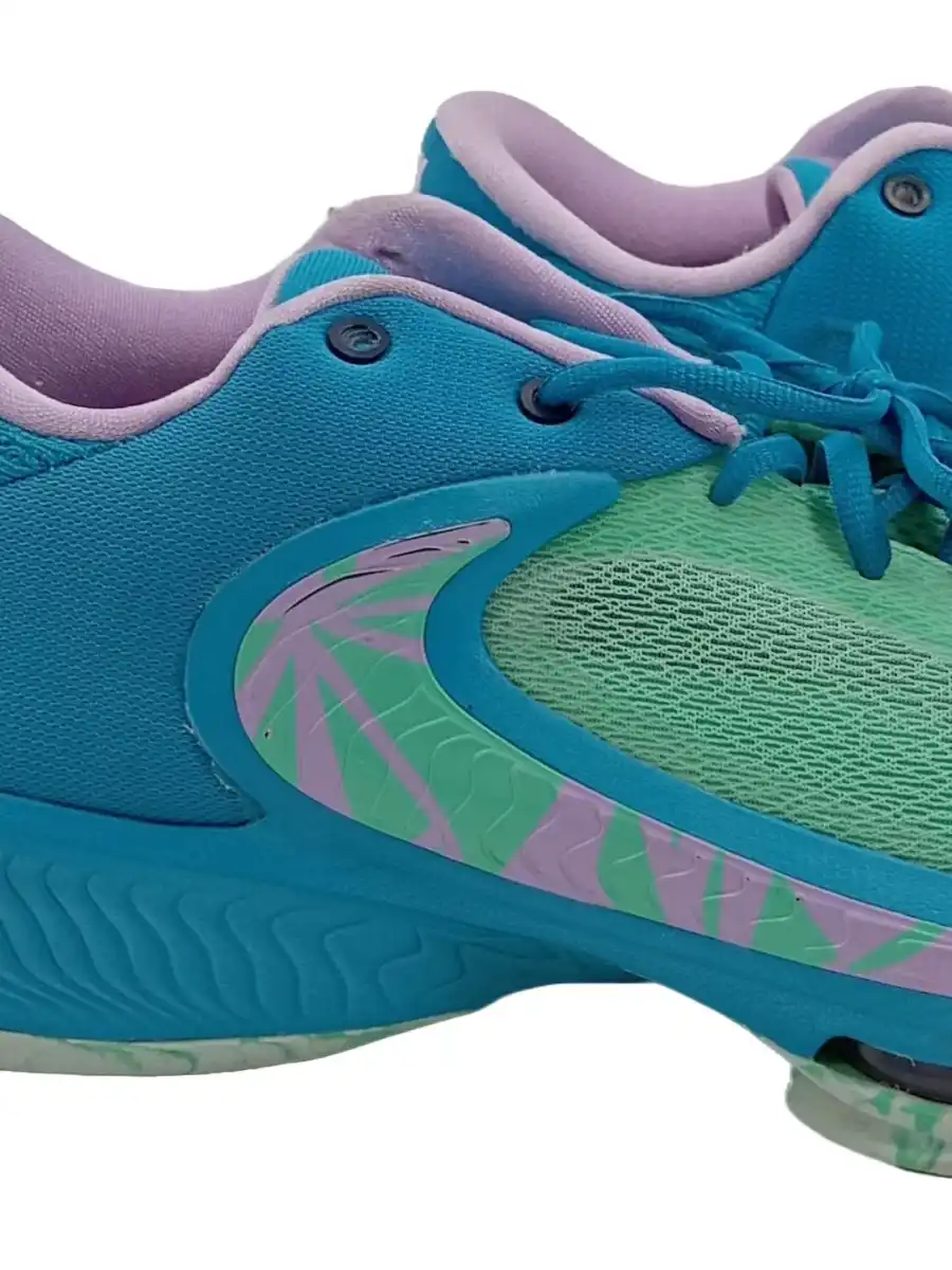 NIKE Basketballschuhe Bild 2