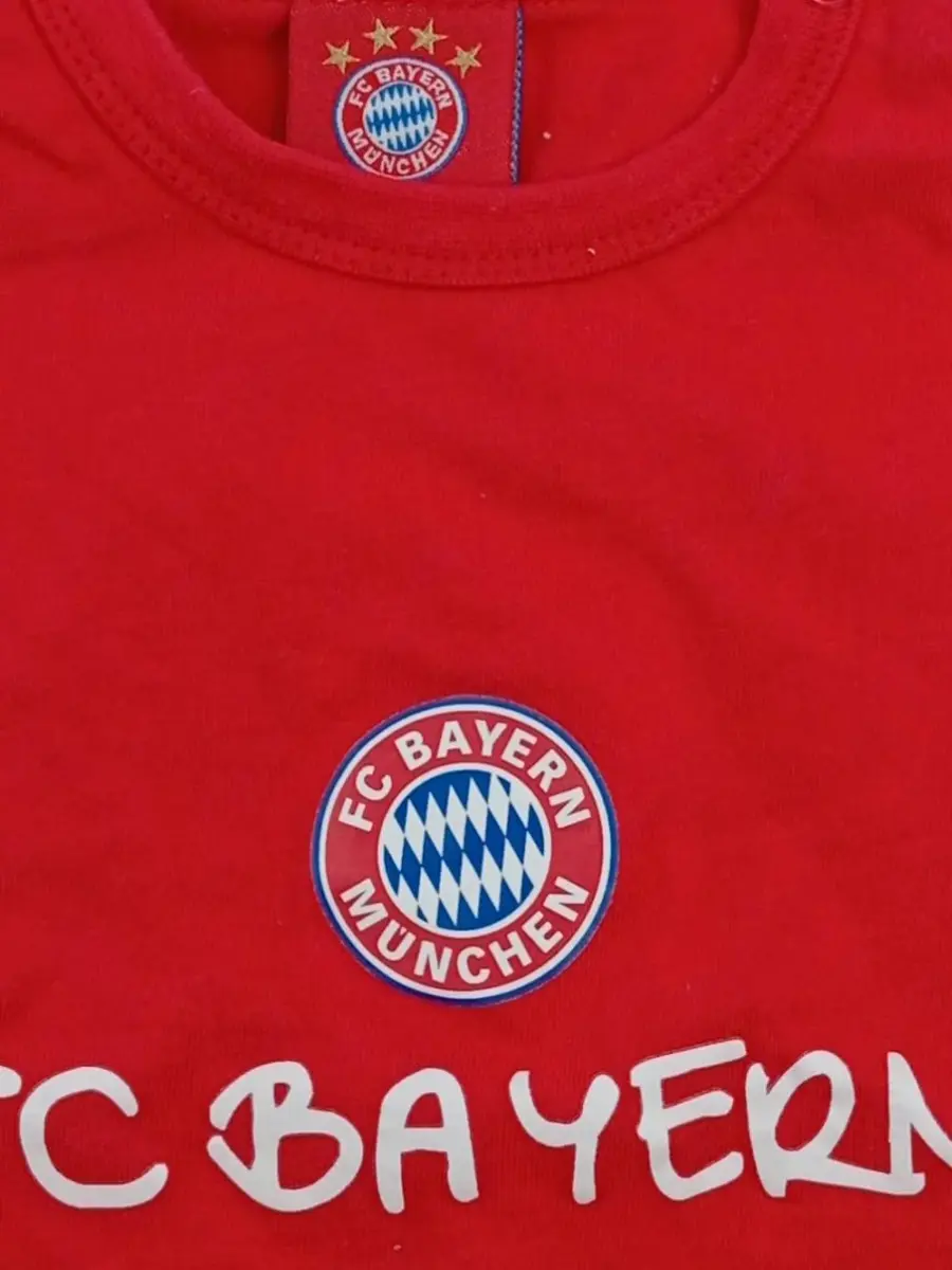 FC BAYERN MÜNCHEN Fanshirt Bild 3