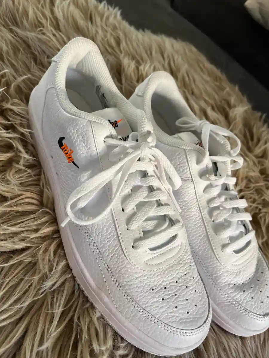 NIKE Sneaker low Bild 2