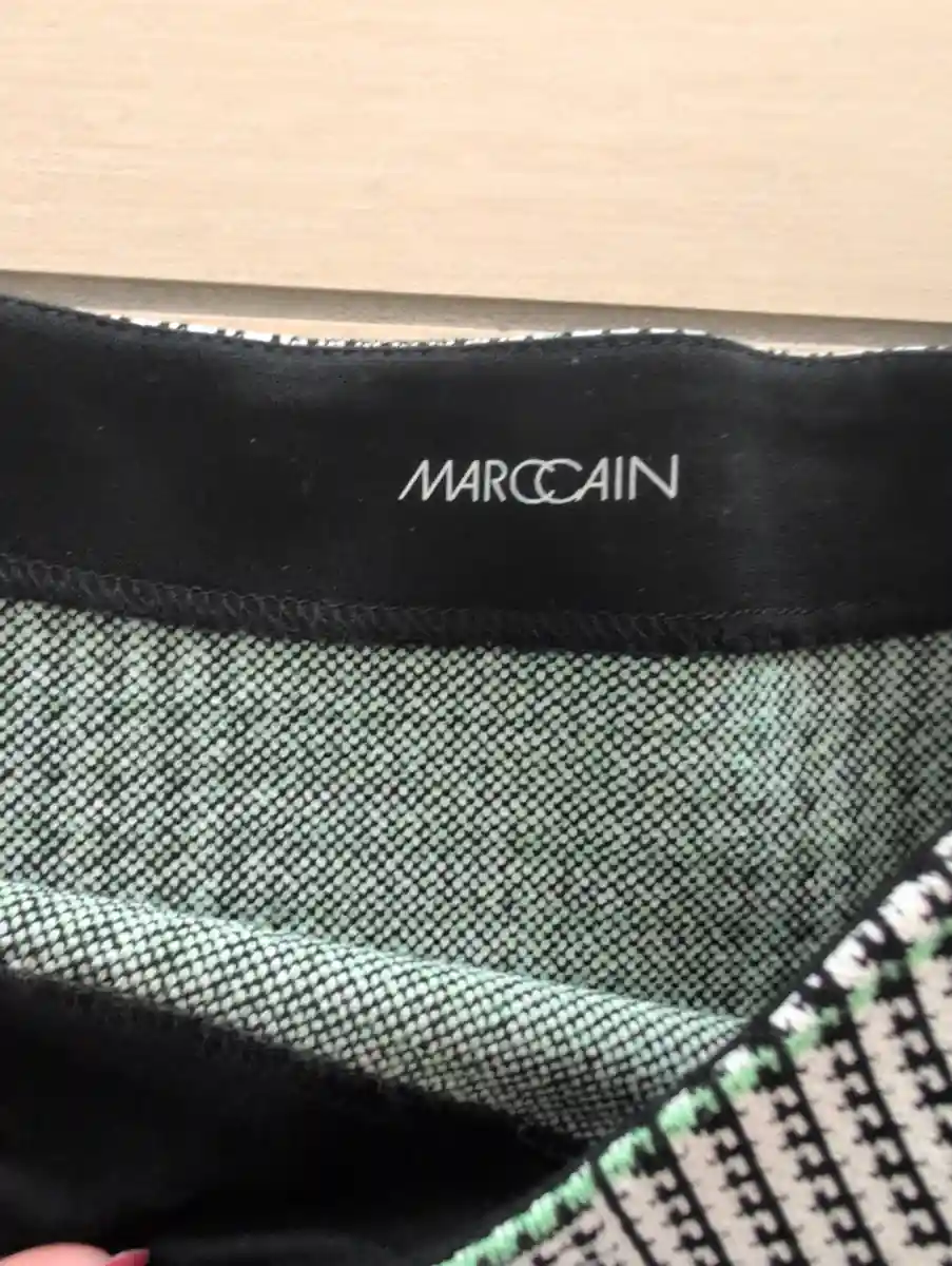 MARC CAIN Etuikleid Bild 5