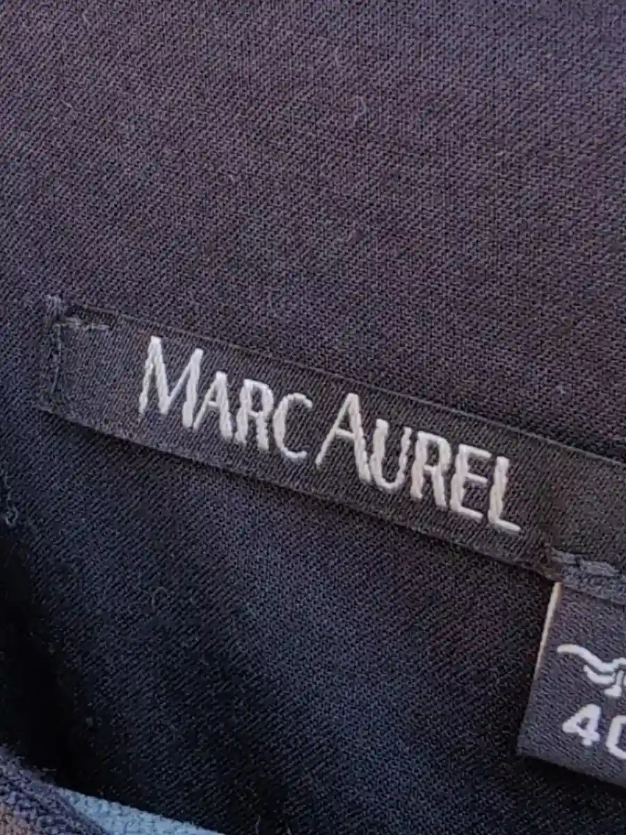MARC AUREL Etuikleid Bild 7