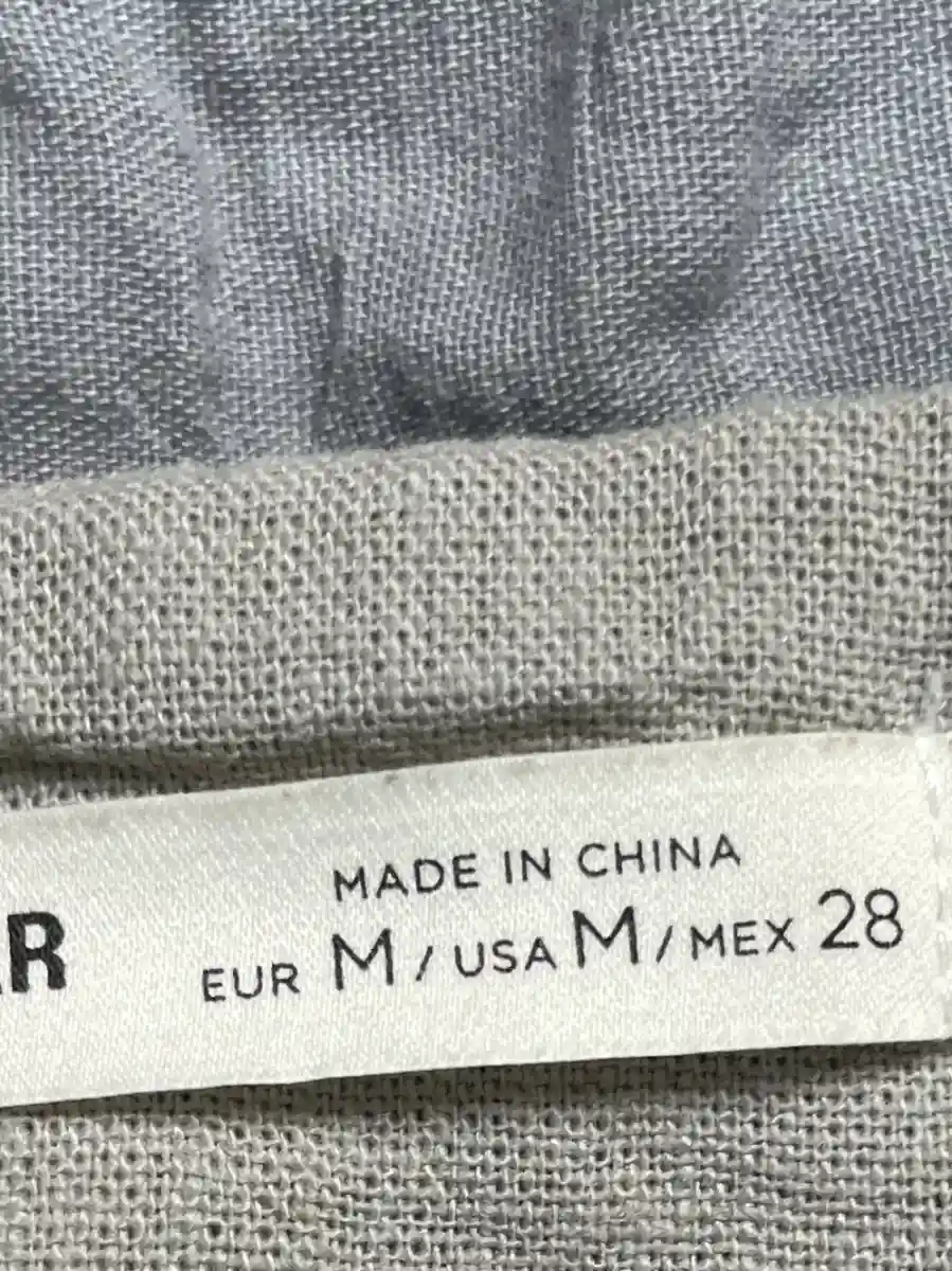 PULL&BEAR Leichte Weste Bild 8