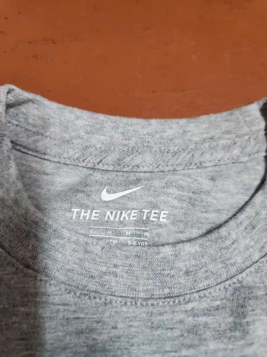 NIKE Langarmshirt Bild 2