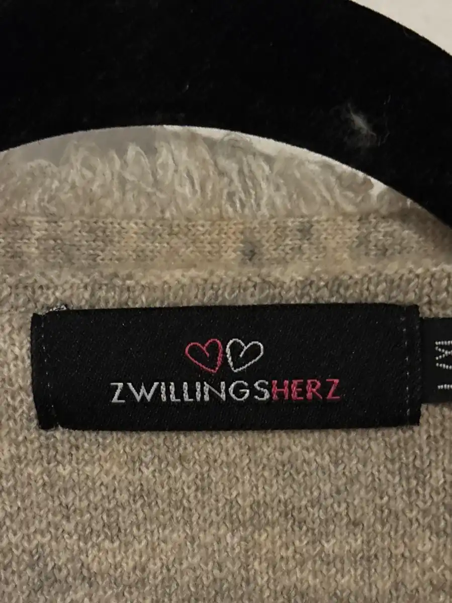 ZWILLINGSHERZ Strickjacke Bild 6