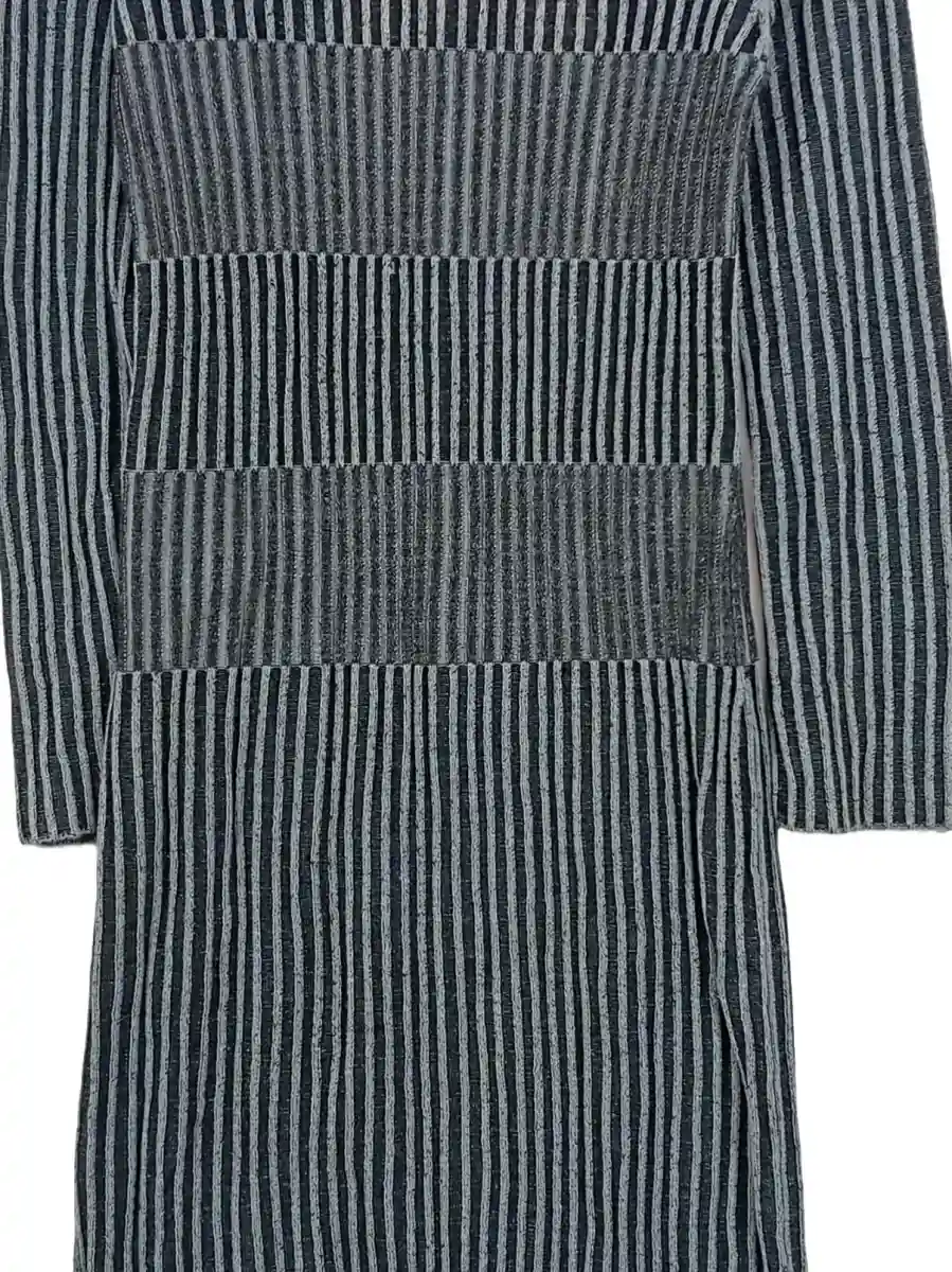 COS Strickkleid Bild 4