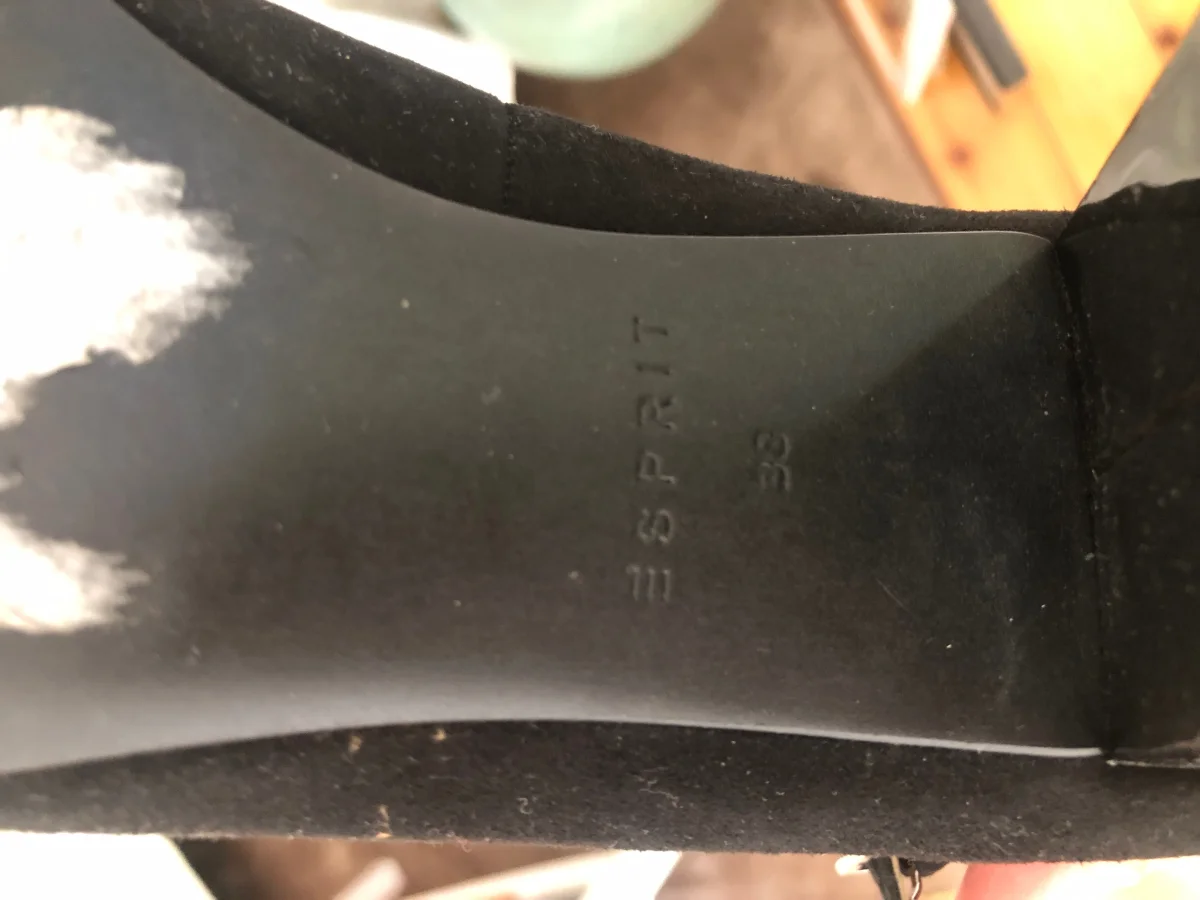 ESPRIT Pumps Bild 2
