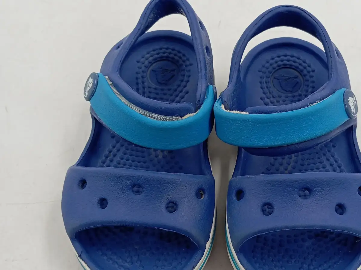 CROCS Sandalen Bild 3