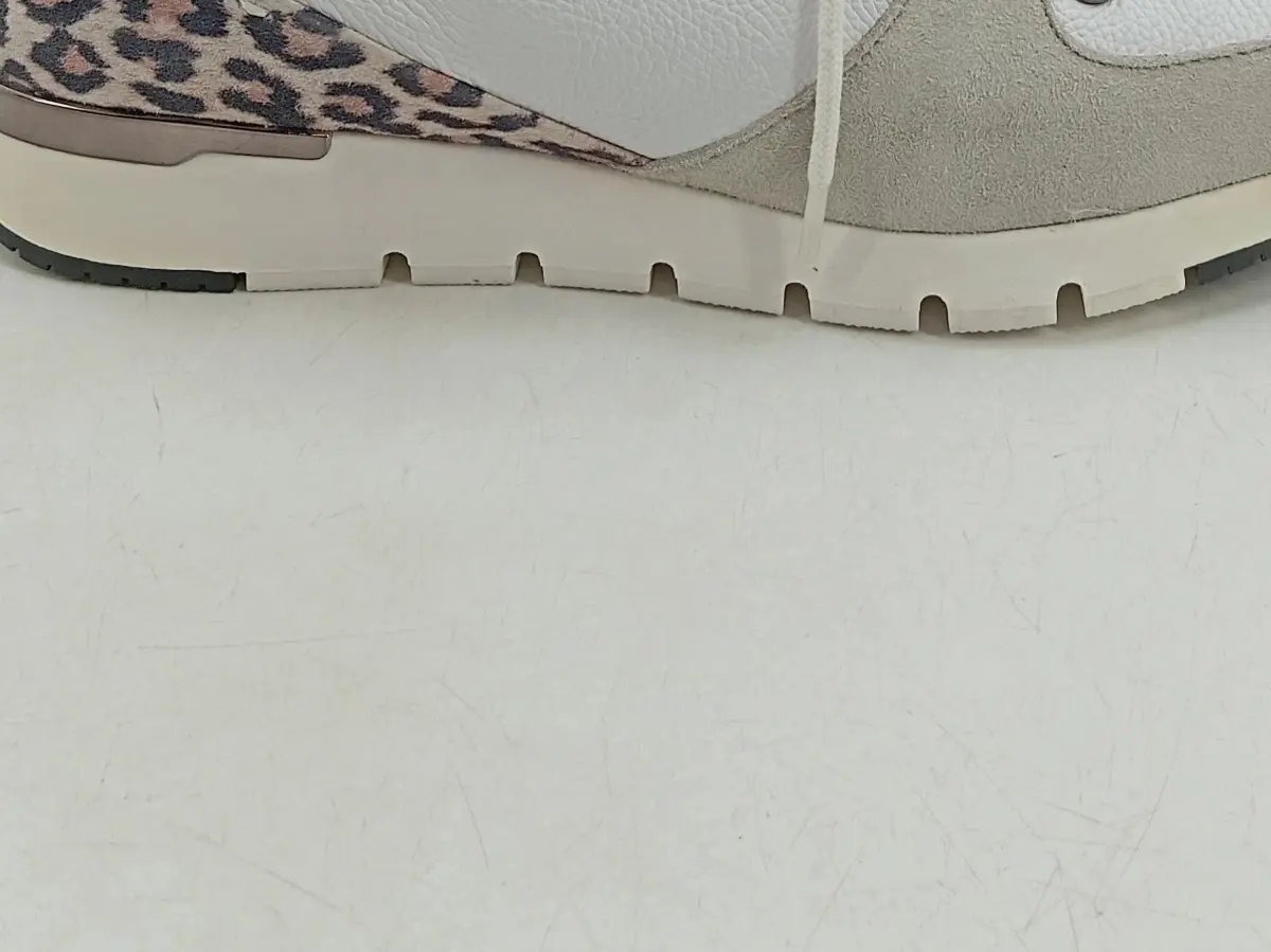 CAPRICE Sneaker low Bild 9