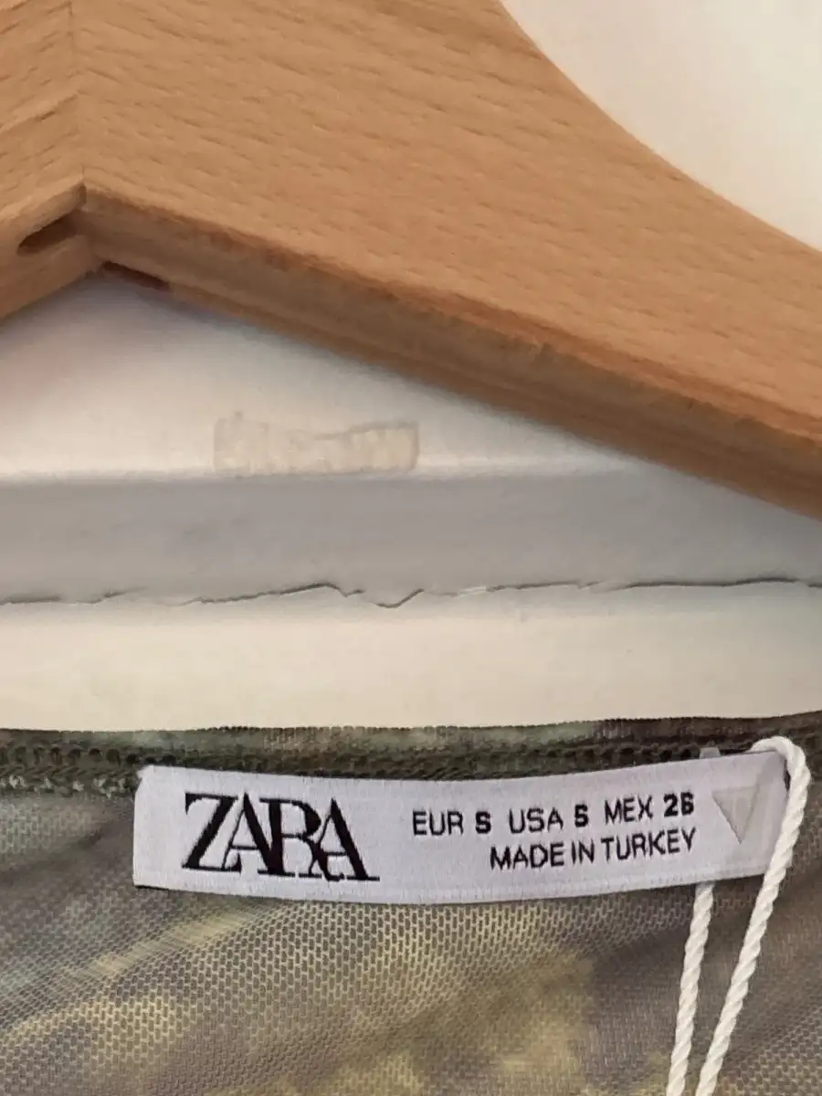 ZARA Body Bild 6