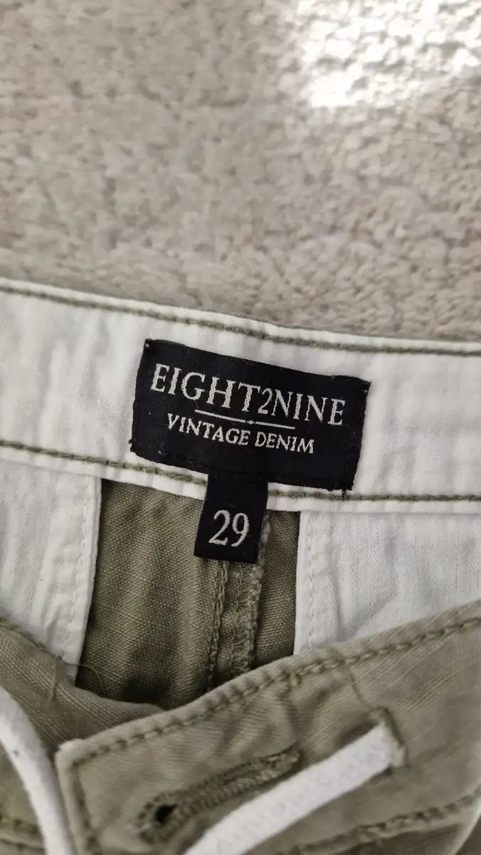 EIGHT2NINE Shorts Bild 4