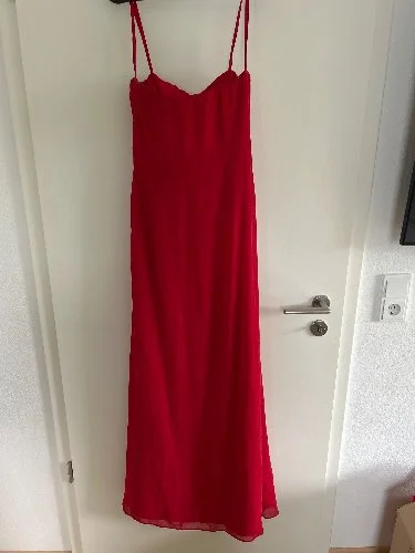 MARIPOSA Abendkleid Bild 2