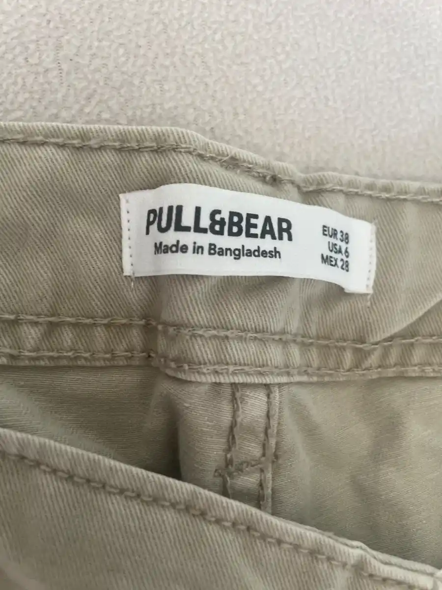 PULL&BEAR Cargohose Bild 4