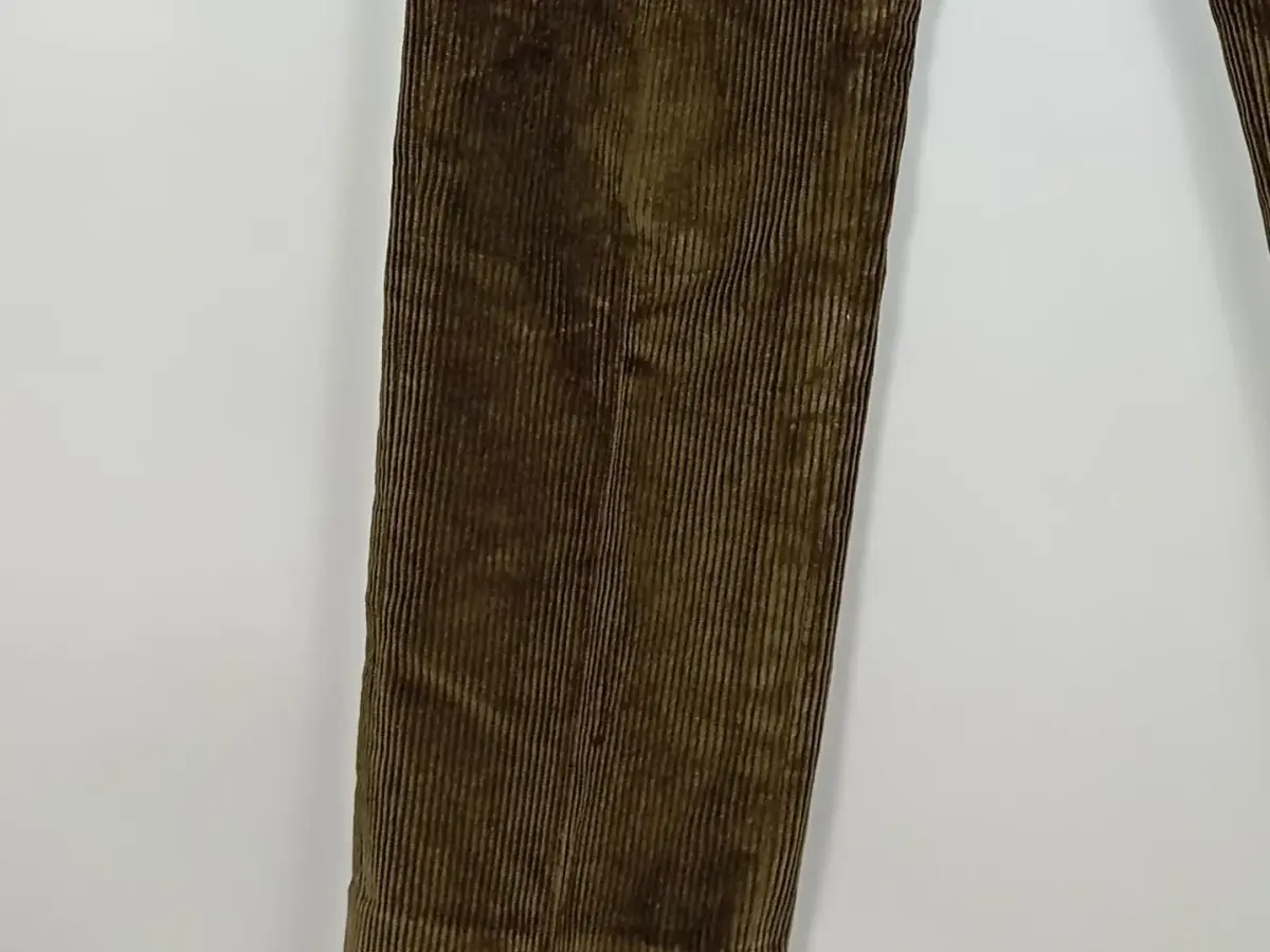 CHARLES TYRWHITT Cordhose Bild 4