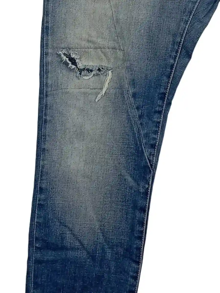 PLEASE Destroyed Jeans Bild 3