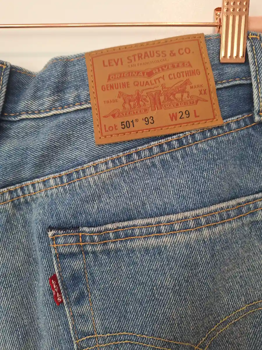 LEVI'S Jeans Shorts Bild 2