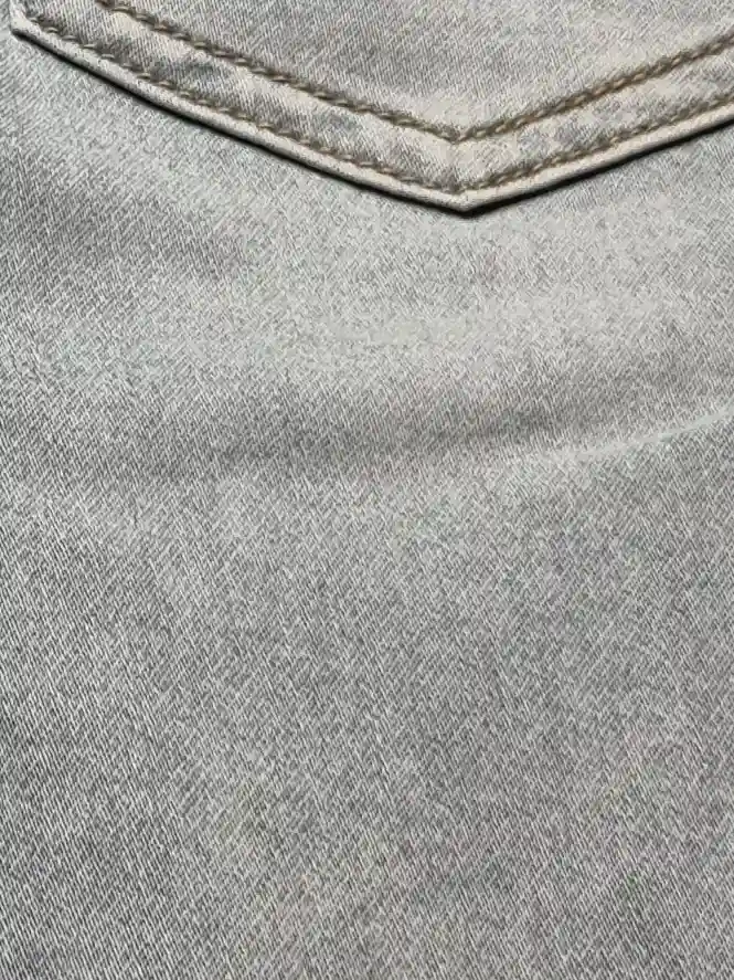 LEVI'S Jeans Shorts Bild 2
