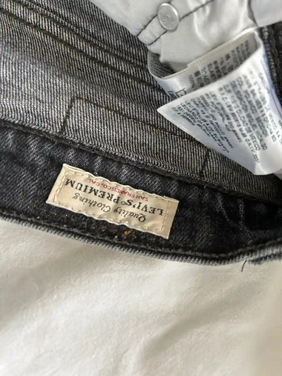 LEVI'S Jeans Shorts Bild 5
