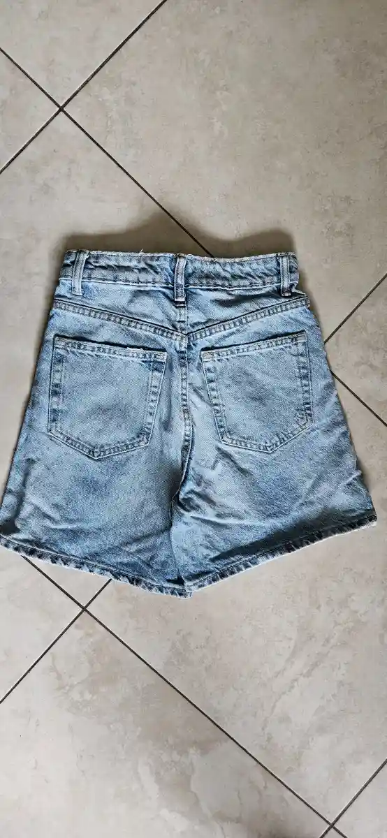 ZARA Jeans Shorts Bild 2