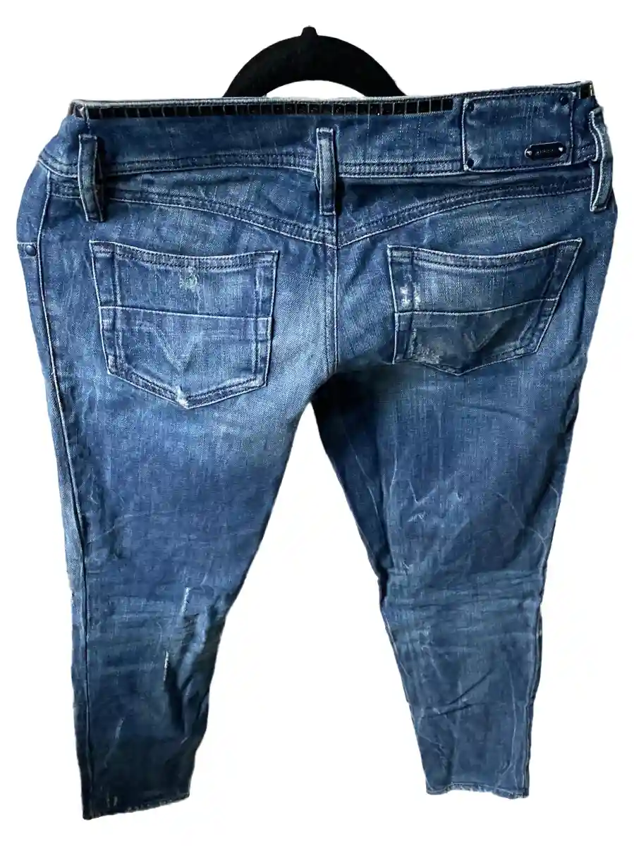 DIESEL Destroyed Jeans Bild 2