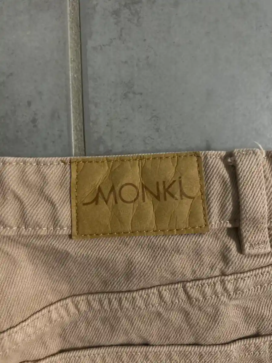 MONKI Jeans Wide Fit Bild 8
