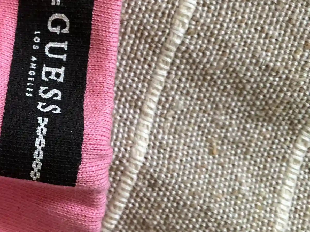 GUESS Jogginghose Bild 3