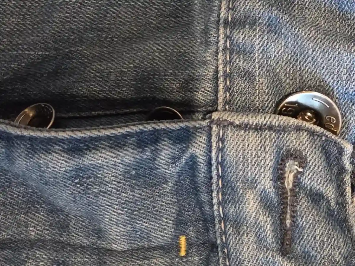 EDC BY ESPRIT Jeans Regular Fit Bild 5