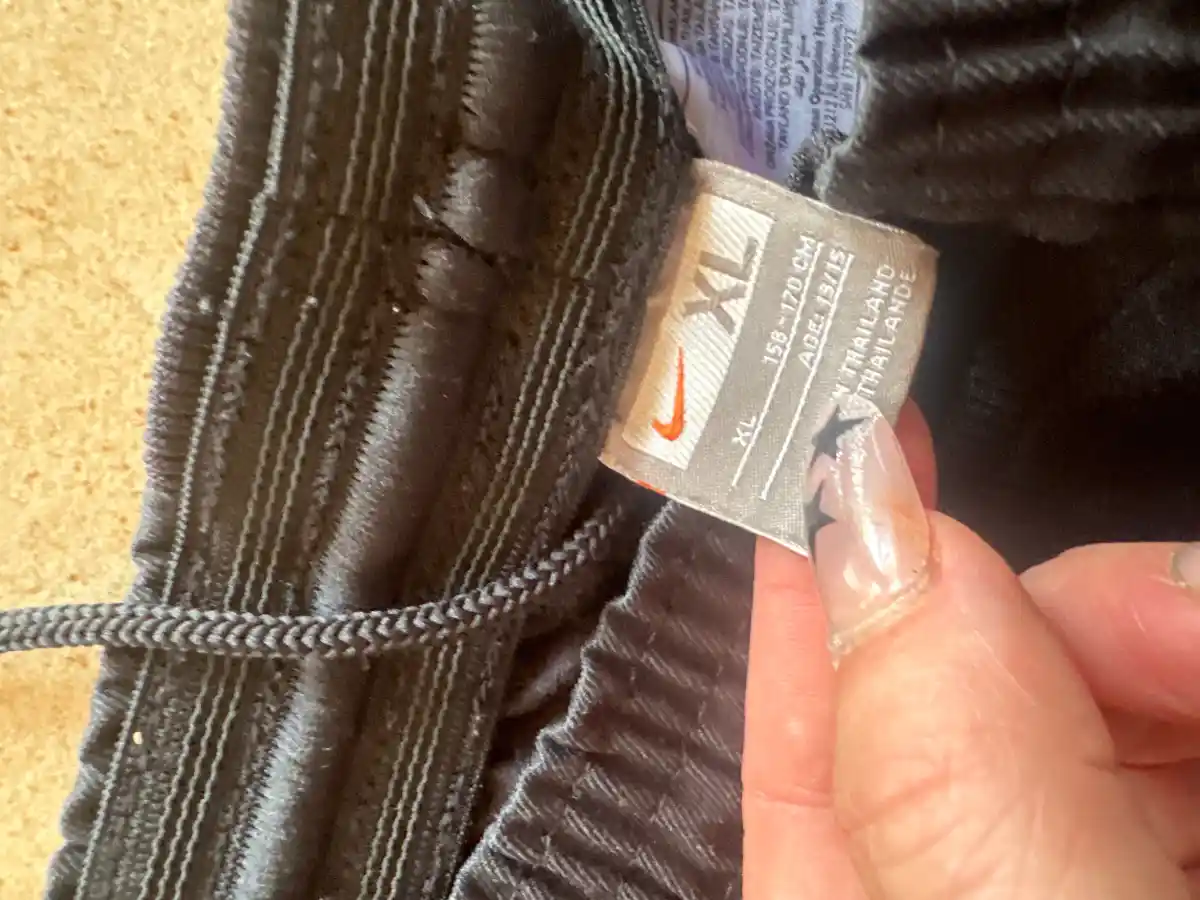 NIKE Jogginghose Bild 4