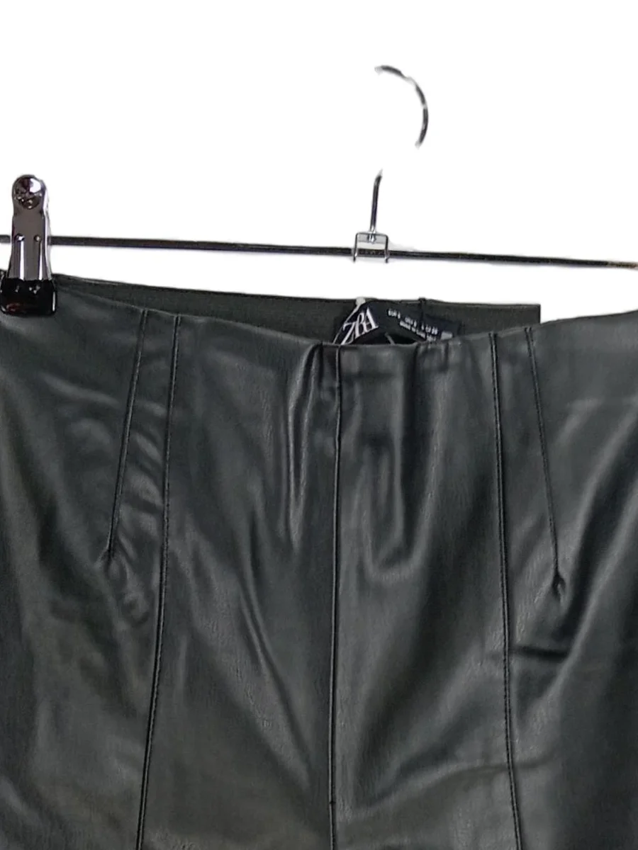 ZARA Lederhose Bild 2