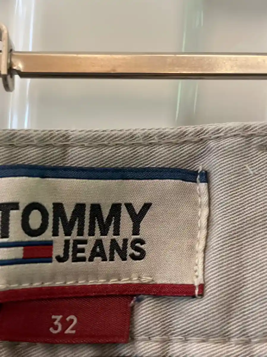 TOMMY JEANS Shorts Bild 2