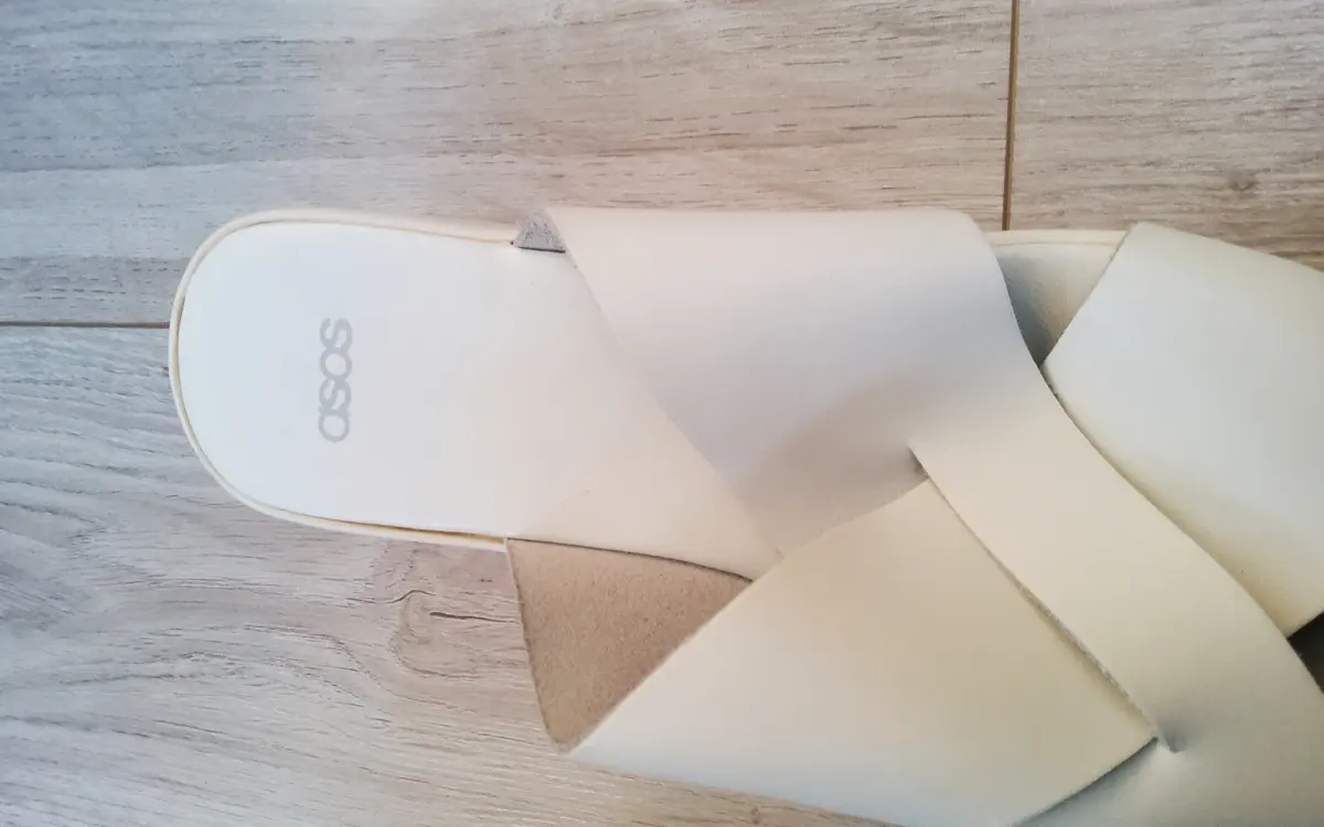 ASOS Plateausandalen Bild 5