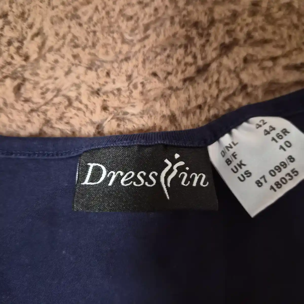 DRESS IN Top Bild 5